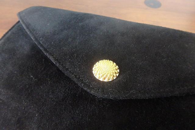 ◆スウェード ショルダーバッグ ブラック 中古品 < 女性ファッション  ◆スウェード ショルダーバッグ ブラック 中古品 < 女性ファッションの