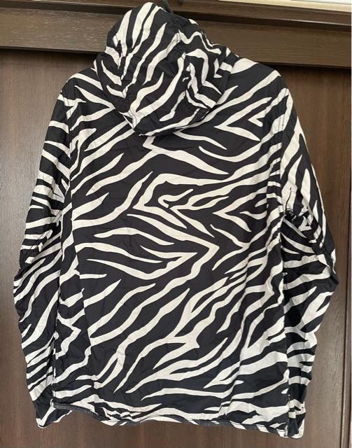 NORTH FACE PURPLE LABEL ノースフェイス パープルレーベルNP2236N パーカー 白黒 ゼブラ サイズ M < ブランド  NORTH FACE PURPLE LABEL ノースフェイス パープルレーベルNP2236N パーカー 白黒 ゼブラ サイズ M < ブランドの