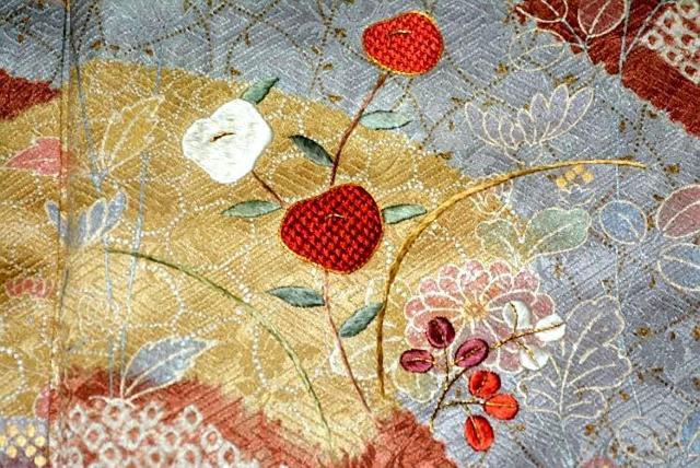 【最高峰】新品同様 金彩 金駒シシュウ シシュウ 鹿子絞り 地紙花文 訪問着 身丈170.5cm 裄丈67cm T3467 < 女性ファッション  【最高峰】新品同様 金彩 金駒シシュウ シシュウ 鹿子絞り 地紙花文 訪問着 身丈170.5cm 裄丈67cm T3467 < 女性ファッションの