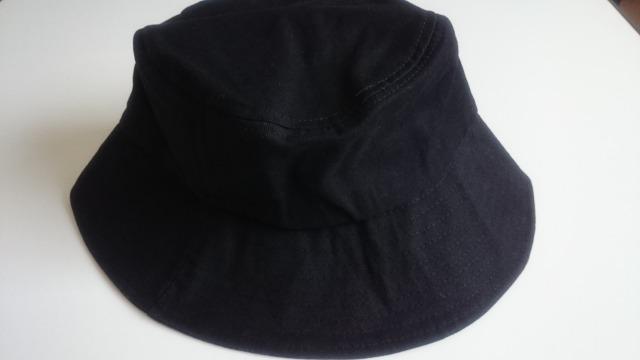 新品タグ付き★カジュアルハット★ブラック★ストラップ付き★帽子★ < 女性ファッション 新品タグ付き★カジュアルハット★ブラック★ストラップ付き★帽子★ < 女性ファッションの