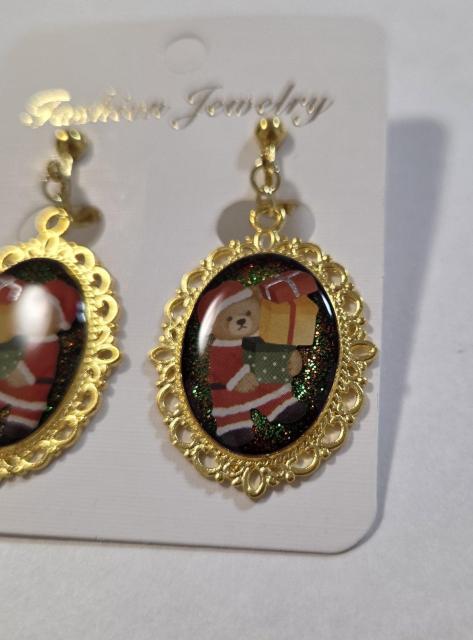 くまさんかわいいクリスマスイヤリング・ピアス★ハンドメイド くま クマ クリスマス ピアス イヤリング 熊 < 女性ファッション くまさんかわいいクリスマスイヤリング・ピアス★ハンドメイド くま クマ クリスマス ピアス イヤリング 熊 < 女性ファッションの