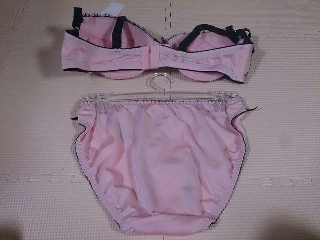 新品 薔薇柄B80Lサイズの上下セット < 女性ファッション 新品 薔薇柄B80Lサイズの上下セット < 女性ファッションの