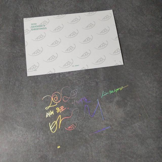 【完全限定品】「BTS 2020 SEASON'S GREETINGS」4点 V【公式商品】 < タレントグッズ  【完全限定品】「BTS 2020 SEASON'S GREETINGS」4点 V【公式商品】 < タレントグッズの