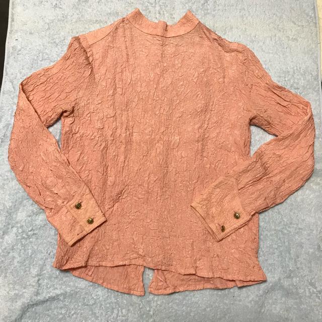 激レア 正規品 ヴィンテージ シャネル スタンドカラー薄手トップス サーモンピンク M位 < ブランド  激レア 正規品 ヴィンテージ シャネル スタンドカラー薄手トップス サーモンピンク M位  < ブランドの