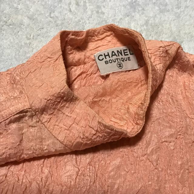 激レア 正規品 ヴィンテージ シャネル スタンドカラー薄手トップス サーモンピンク M位 < ブランド  激レア 正規品 ヴィンテージ シャネル スタンドカラー薄手トップス サーモンピンク M位 < ブランドの