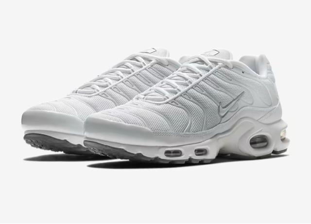 ☆NIKE AIR MAX プラス☆ < ブランド  ☆NIKE AIR MAX プラス☆  < ブランドの