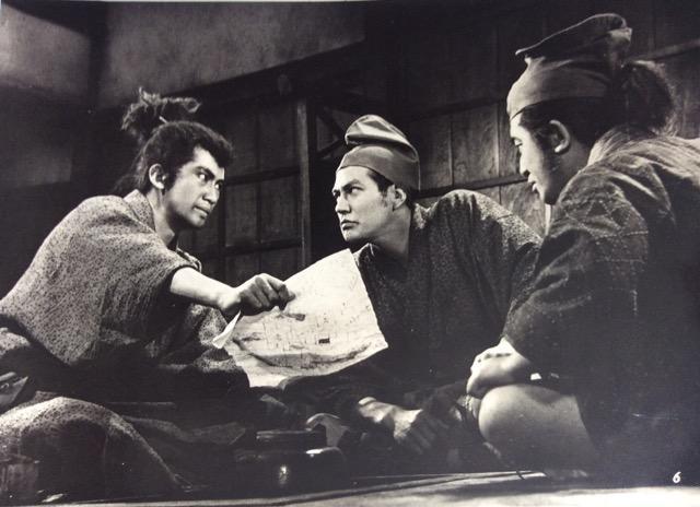 �f��w��O�̔E�ҁx�X�`�[���I�����_���N�A�쌴�G���A�����c�o���I  �� �z�r�[�� 