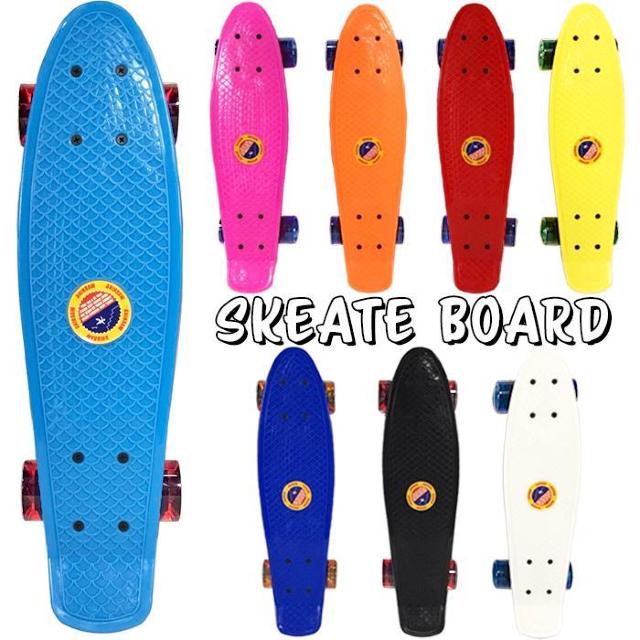 ★軽量コンパクト★ 初心者向け スケボー 耐荷重80kg WH/BL 他カラー有 < レジャー/スポーツ  ★軽量コンパクト★ 初心者向け スケボー 耐荷重80kg WH/BL 他カラー有 < レジャー/スポーツの