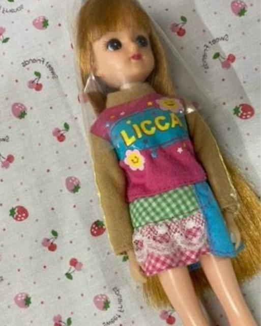 リカちゃん人形本体と写真の服 匿名発送 送料込み < おもちゃ  リカちゃん人形本体と写真の服 匿名発送 送料込み  < おもちゃの