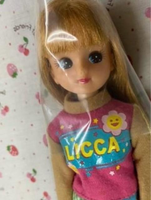 リカちゃん人形本体と写真の服 匿名発送 送料込み < おもちゃ  リカちゃん人形本体と写真の服 匿名発送 送料込み < おもちゃの