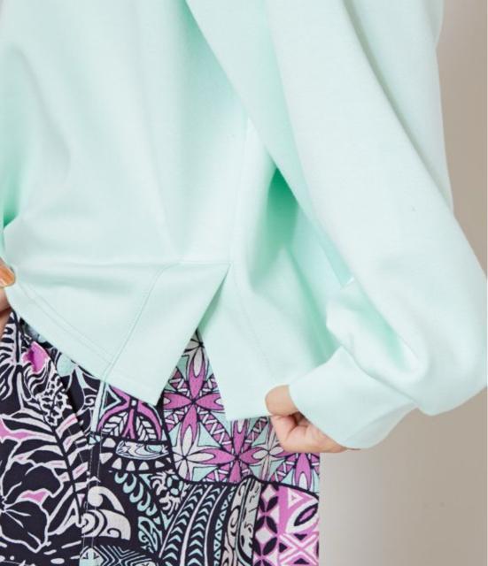 カヒコ Kahiko ハワイデザイン フード付きパーカー ウェウウェウTOP < 女性ファッション カヒコ Kahiko ハワイデザイン フード付きパーカー ウェウウェウTOP < 女性ファッションの