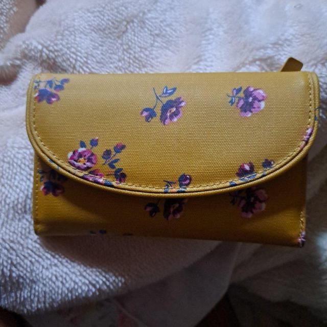 �L���X�E�L�b�h�\�����z  �� �����t�@�b�V������ 