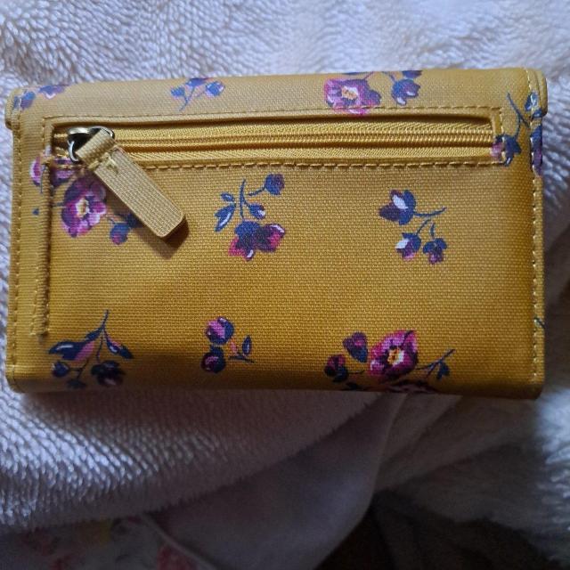 �L���X�E�L�b�h�\�����z �� �����t�@�b�V������ 