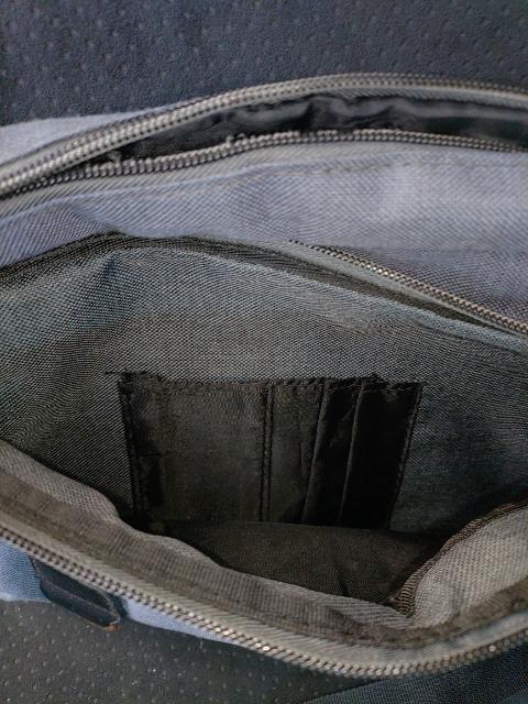 A.L.I  �V�����_�[�o�b�O  �{�f�B�o�b�O �� �j���t�@�b�V������ 