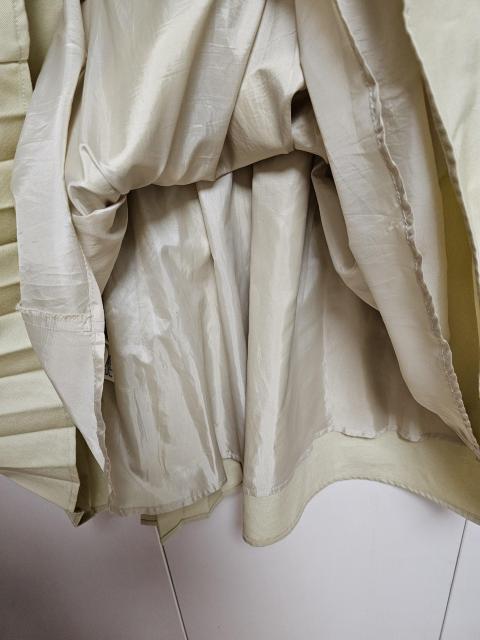 Areeam パフスリーブ トレンチコートプリーツロングワンピース F あいにゃん < 女性ファッション  Areeam パフスリーブ トレンチコートプリーツロングワンピース F あいにゃん < 女性ファッションの