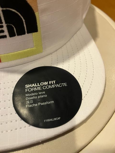 THE NORTH FACE ユニセックス CAP フリーサイズ レインボー刺繍 < 男性ファッション  THE NORTH FACE ユニセックス CAP フリーサイズ レインボー刺繍 < 男性ファッションの