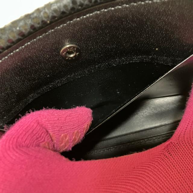 【GIVENCHY / ジバンシー】【味岡】 パイソン レザー / 二つ折り財布 < ブランド 【GIVENCHY / ジバンシー】【味岡】 パイソン レザー / 二つ折り財布 < ブランドの