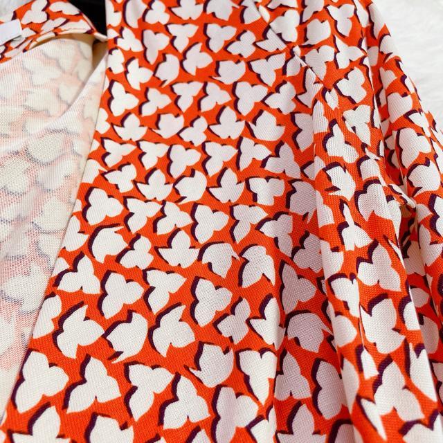 美品 ダイアンフォンファステンバーグ 総柄 七分袖 ラップワンピース セレブ < 女性ファッション  美品 ダイアンフォンファステンバーグ 総柄 七分袖 ラップワンピース セレブ < 女性ファッションの