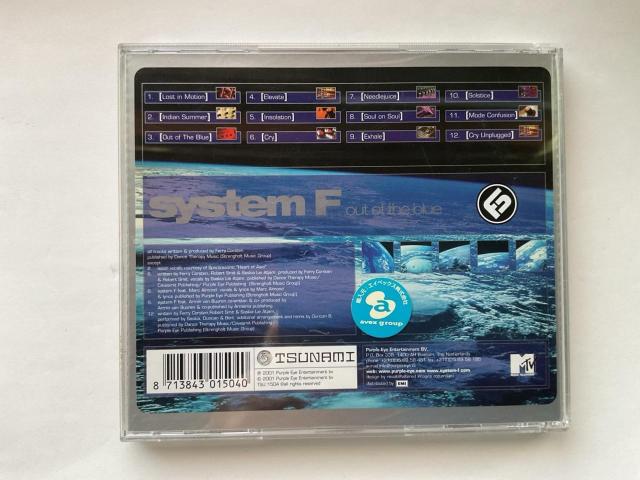 system F - Out of the Blue CD�A���o�� �g�����X �~���[�W�b�N �t�F���[�E�R�[�X�e�� ������ 229 �� CD/DVD/�r�f�I�� 