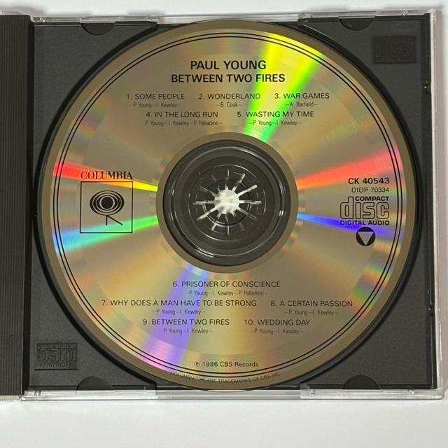 Paul Young / Between Two Fires �� CD/DVD/�r�f�I�� 