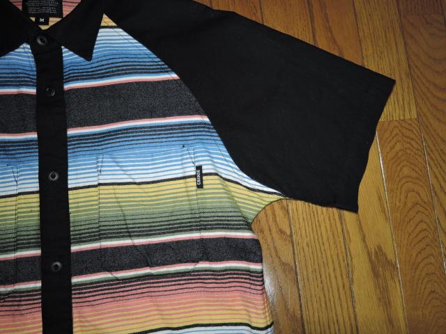 CRIMIE クライミー ボーダー柄シャツ M 黒 マルチカラー 半袖シャツ ボーリング SHIRT < ブランド CRIMIE クライミー ボーダー柄シャツ M 黒 マルチカラー 半袖シャツ ボーリング SHIRT < ブランドの