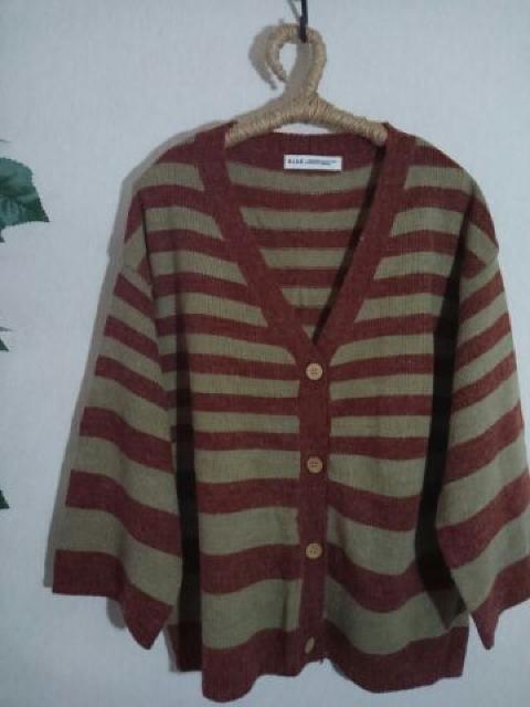 **B.L.U.E.* アルパカ混 ボーダー カーデ F 未使用 < ブランド **B.L.U.E.* アルパカ混 ボーダー カーデ F 未使用 < ブランドの