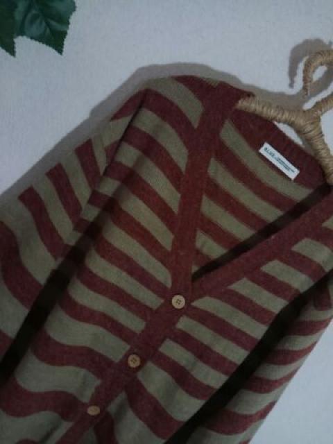 **B.L.U.E.* アルパカ混 ボーダー カーデ F 未使用 < ブランド **B.L.U.E.* アルパカ混 ボーダー カーデ F 未使用 < ブランドの