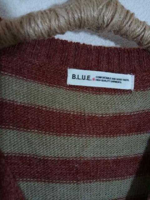 **B.L.U.E.* アルパカ混 ボーダー カーデ F 未使用 < ブランド **B.L.U.E.* アルパカ混 ボーダー カーデ F 未使用 < ブランドの