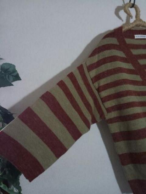 **B.L.U.E.* アルパカ混 ボーダー カーデ F 未使用 < ブランド **B.L.U.E.* アルパカ混 ボーダー カーデ F 未使用 < ブランドの