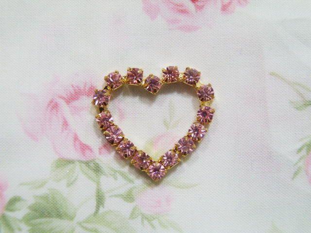 手芸・アクセパーツ ストーン付ハート金×ピンク < ペット/手芸/園芸  手芸・アクセパーツ ストーン付ハート金×ピンク  < ペット/手芸/園芸の