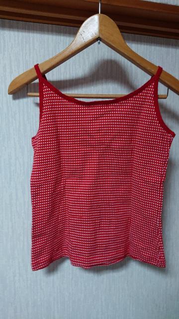 イトキン ofuon 赤 ギンガムチェック キャミソ―ル M〜L < 女性ファッション イトキン ofuon 赤 ギンガムチェック キャミソ―ル M〜L < 女性ファッションの