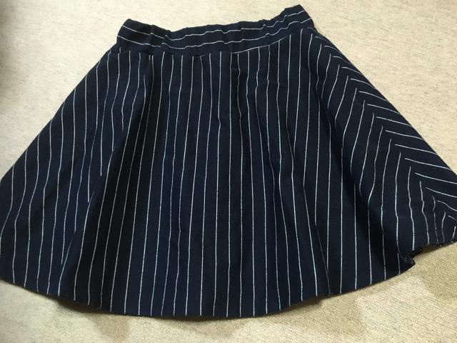 フレアスカート*ストライプ、M、中古 < 女性ファッション  フレアスカート*ストライプ、M、中古  < 女性ファッションの