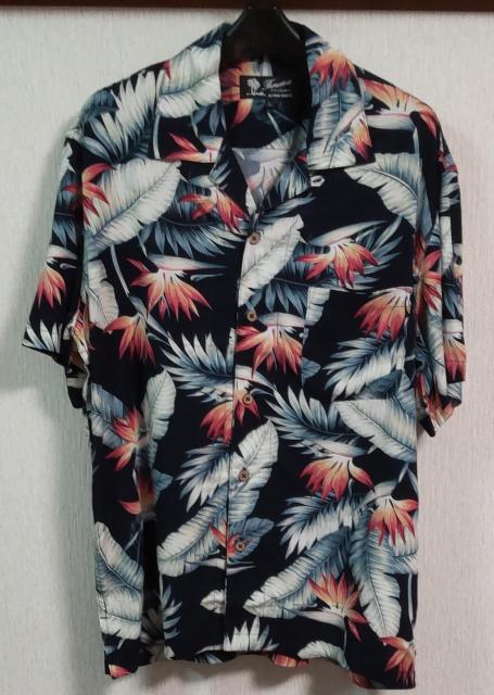 新品●●アロハシャツ●リーフ●М < 男性ファッション  新品●●アロハシャツ●リーフ●М < 男性ファッションの