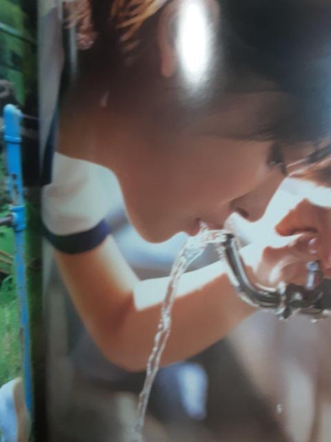 平山あや写真集「CANDY」傷み汚れあり。送料無料 < タレントグッズ  平山あや写真集「CANDY」傷み汚れあり。送料無料 < タレントグッズの