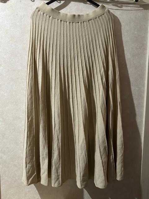 新品 タグ付き eversince ニットプリーツスカート < 女性ファッション  新品 タグ付き eversince ニットプリーツスカート < 女性ファッションの