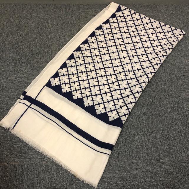  BY MALENE BIRGER }t[  t@bV 