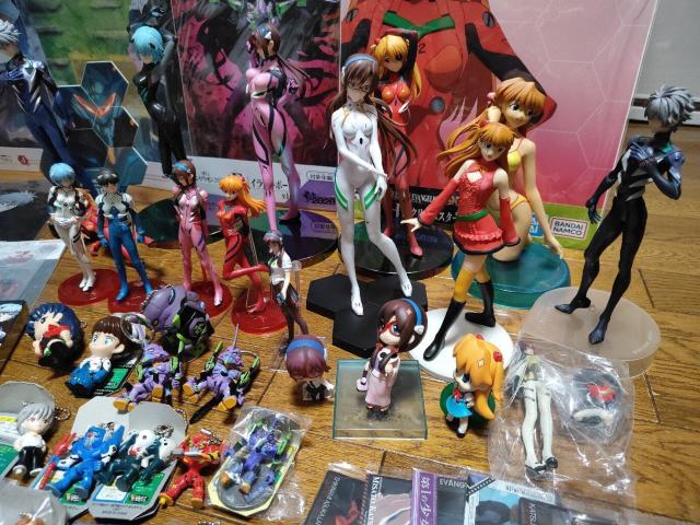 エヴァンゲリオン エヴァンゲリヲン エヴァ NERV フィギュア カード 等 碇シンジ 綾波レイ アスカ < アニメ/コミック/キャラクター  エヴァンゲリオン エヴァンゲリヲン エヴァ NERV フィギュア カード 等 碇シンジ 綾波レイ アスカ < アニメ/コミック/キャラクターの