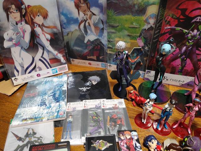 エヴァンゲリオン エヴァンゲリヲン エヴァ NERV フィギュア カード 等 碇シンジ 綾波レイ アスカ < アニメ/コミック/キャラクター  エヴァンゲリオン エヴァンゲリヲン エヴァ NERV フィギュア カード 等 碇シンジ 綾波レイ アスカ < アニメ/コミック/キャラクターの