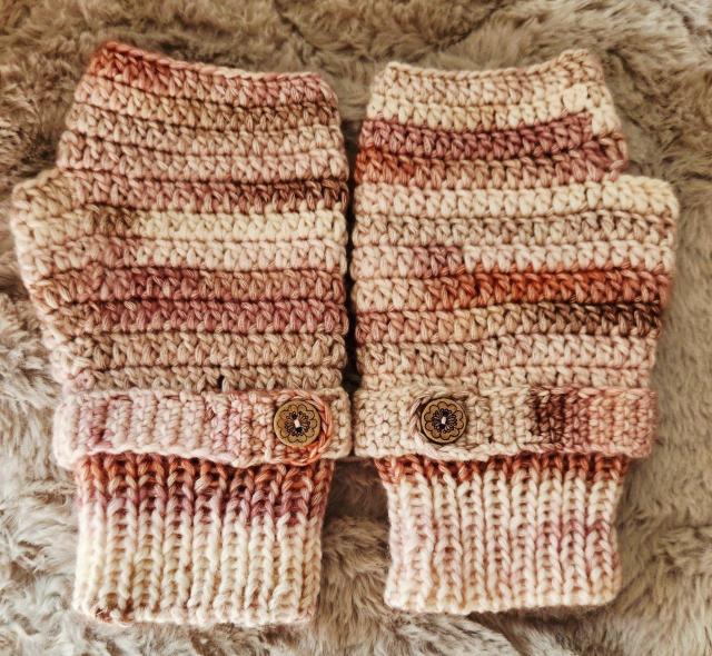 sNñOf[Vюŕ҂񂾃ohE[}ɖюŕ҂񂾃ohɉ{^t܂B   ybg/|/| 