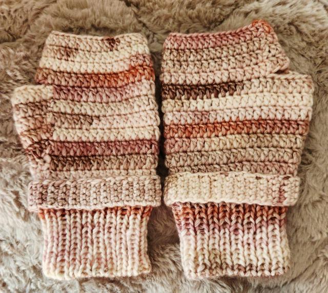 sNñOf[Vюŕ҂񂾃ohE[}ɖюŕ҂񂾃ohɉ{^t܂B  ybg/|/| 