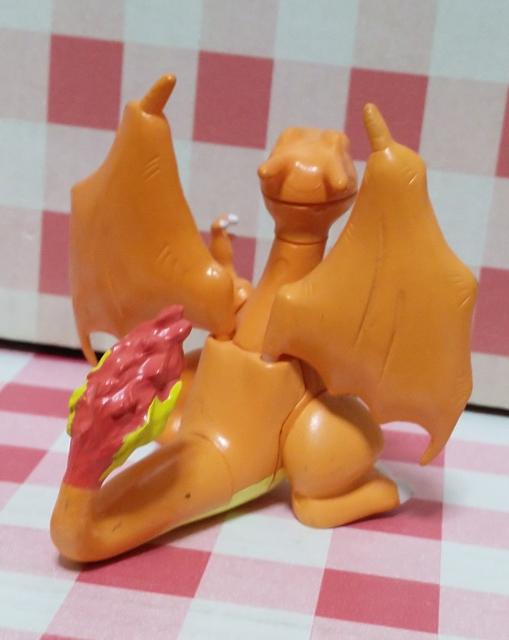 『リザードン』ポケットモンスター < おもちゃ 『リザードン』ポケットモンスター < おもちゃの