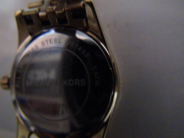 マイケル・コース クォーツレディース用 動作確認済み!。 < 女性アクセサリー/時計  マイケル・コース クォーツレディース用 動作確認済み!。 < 女性アクセサリー/時計の
