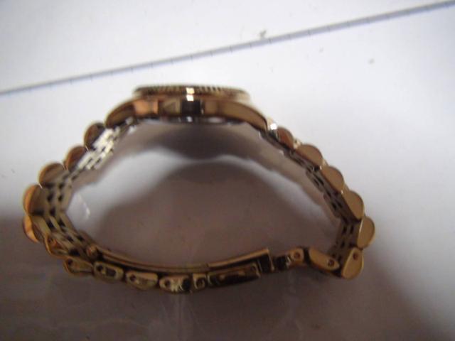 マイケル・コース クォーツレディース用 動作確認済み!。 < 女性アクセサリー/時計  マイケル・コース クォーツレディース用 動作確認済み!。 < 女性アクセサリー/時計の