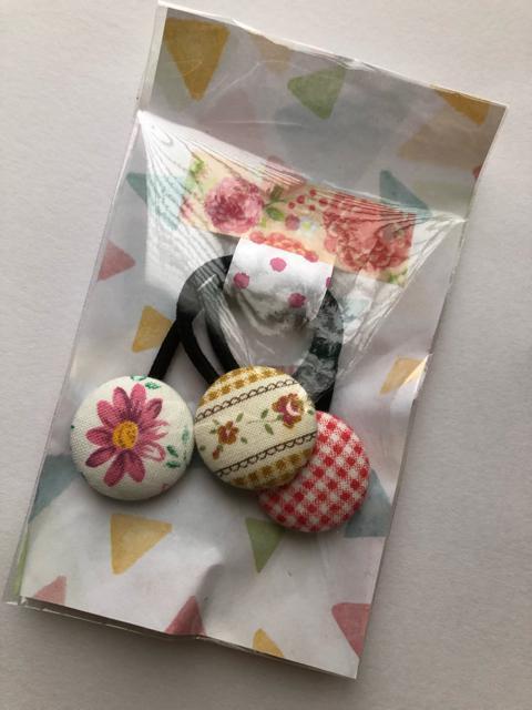 ハンドメイド ヘアゴム くるみボタン コットン < 女性ファッション  ハンドメイド ヘアゴム くるみボタン コットン < 女性ファッションの