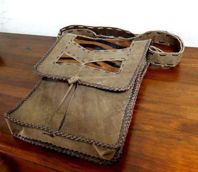 ◆レザーバッグ ハラコ ショルダーバッグ インド 中古品 < 男性ファッション  ◆レザーバッグ ハラコ ショルダーバッグ インド 中古品 < 男性ファッションの