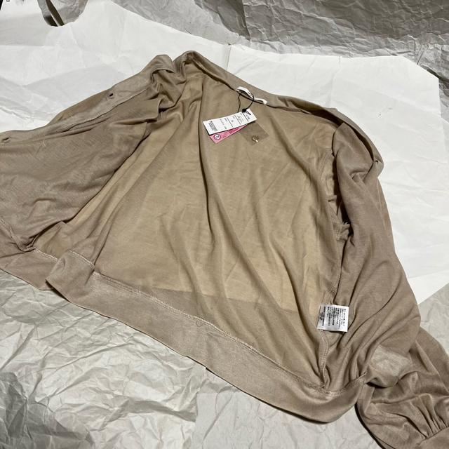 【保管未使用品】【ミリアンデニ】 UVカット 長袖カーディガン / M < 女性ファッション 【保管未使用品】【ミリアンデニ】 UVカット 長袖カーディガン / M < 女性ファッションの