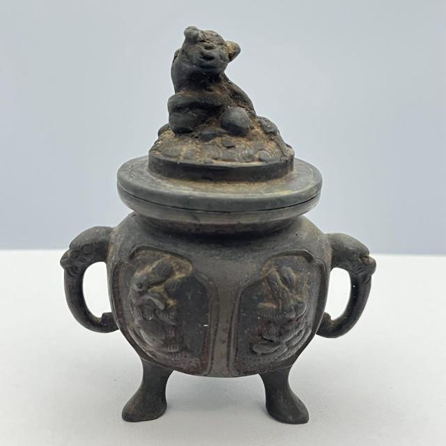 香炉 三足 獅子 象 時代物 箱有 インテリア アンティーク 骨董 金属製 < インテリア/ライフ 香炉 三足 獅子 象 時代物 箱有 インテリア アンティーク 骨董 金属製 < インテリア/ライフの