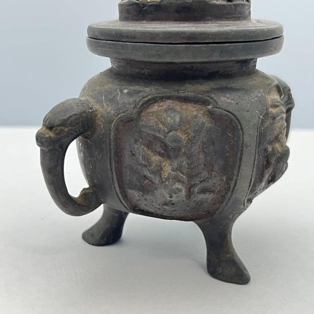 香炉 三足 獅子 象 時代物 箱有 インテリア アンティーク 骨董 金属製 < インテリア/ライフ 香炉 三足 獅子 象 時代物 箱有 インテリア アンティーク 骨董 金属製 < インテリア/ライフの