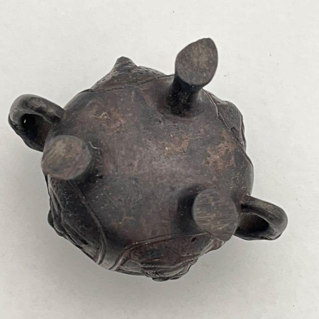 香炉 三足 獅子 象 時代物 箱有 インテリア アンティーク 骨董 金属製 < インテリア/ライフ 香炉 三足 獅子 象 時代物 箱有 インテリア アンティーク 骨董 金属製 < インテリア/ライフの