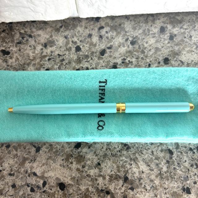 【新品同様】TIFFANY&Co. ティファニー ティファニーブルー ツイスト式 ボールペン 袋、箱付 筆記用具 保存袋 < ブランド 【新品同様】TIFFANY&Co. ティファニー ティファニーブルー ツイスト式 ボールペン 袋、箱付 筆記用具 保存袋 < ブランドの